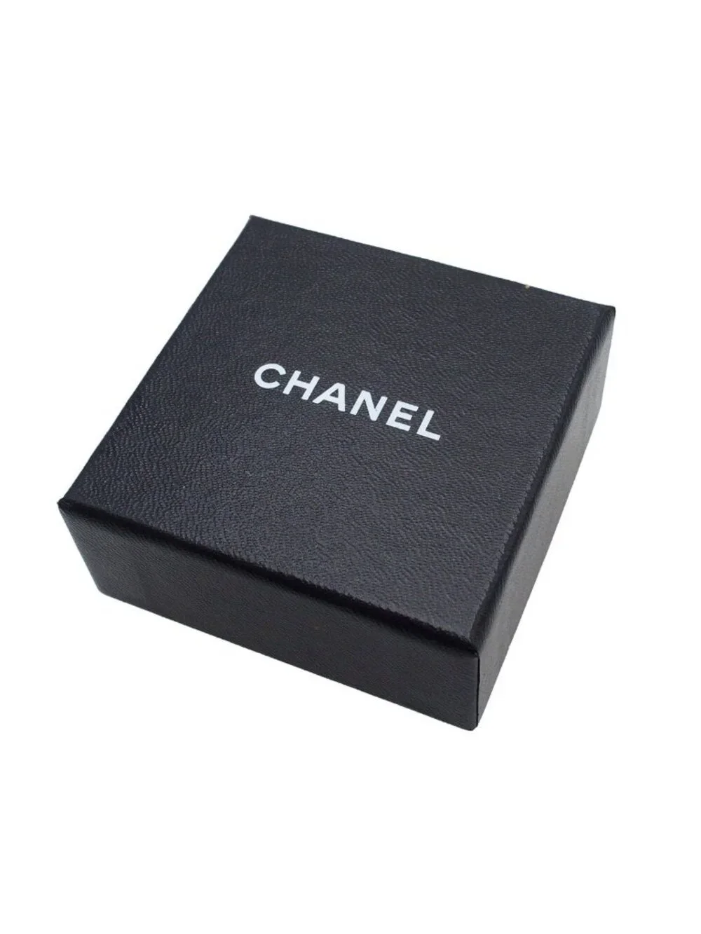CHANEL only returned tiffany